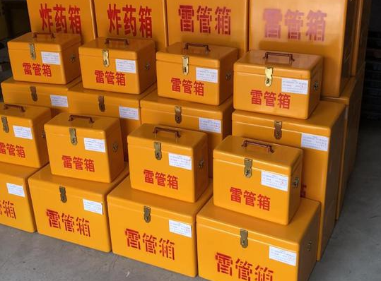 赫章玻璃钢雷管箱的使用寿命一般是多少？